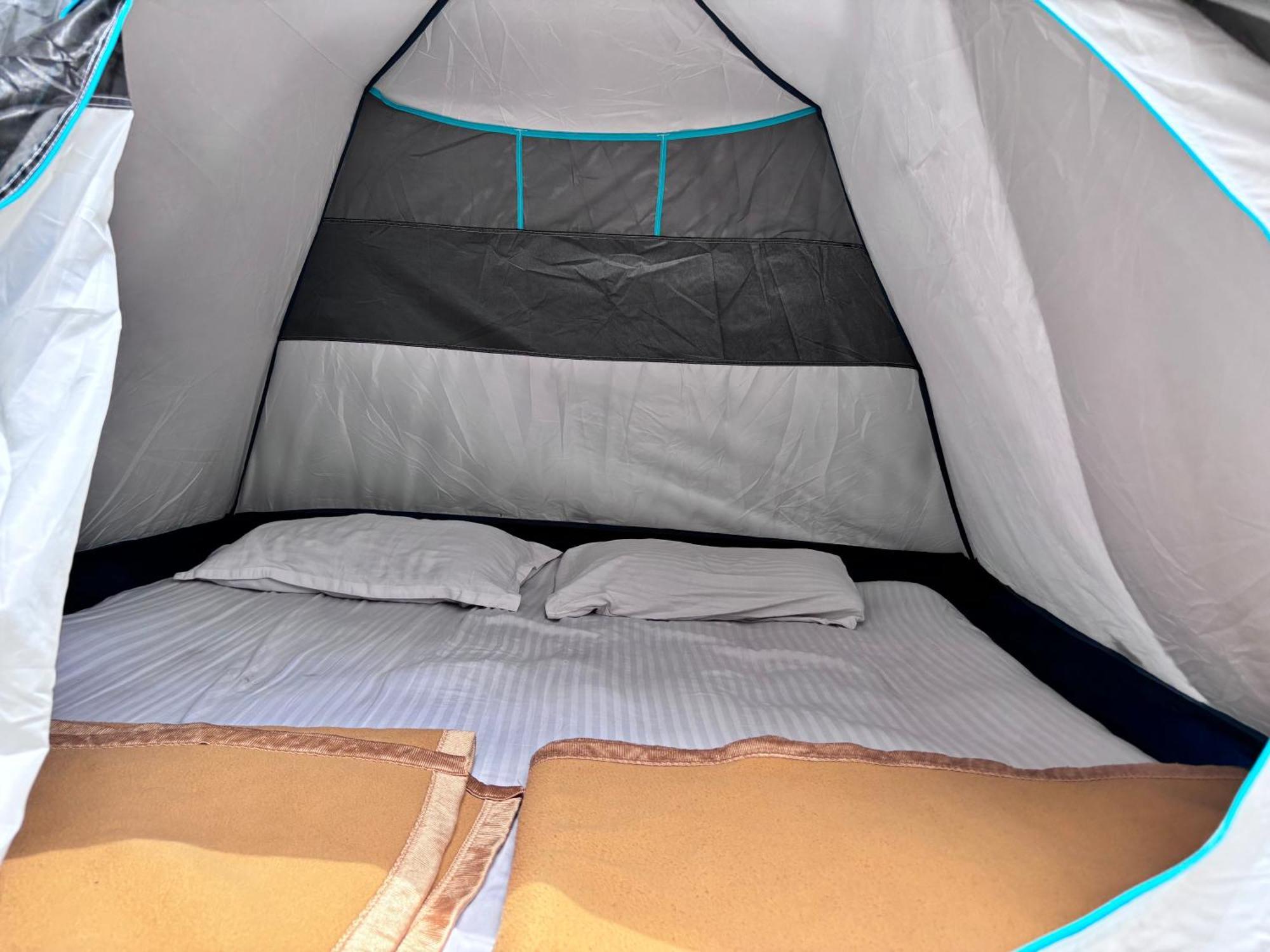 Ecstasy Tent Stay With Swimming Pool & Common Washroom จิกมากาลูร์ ภายนอก รูปภาพ