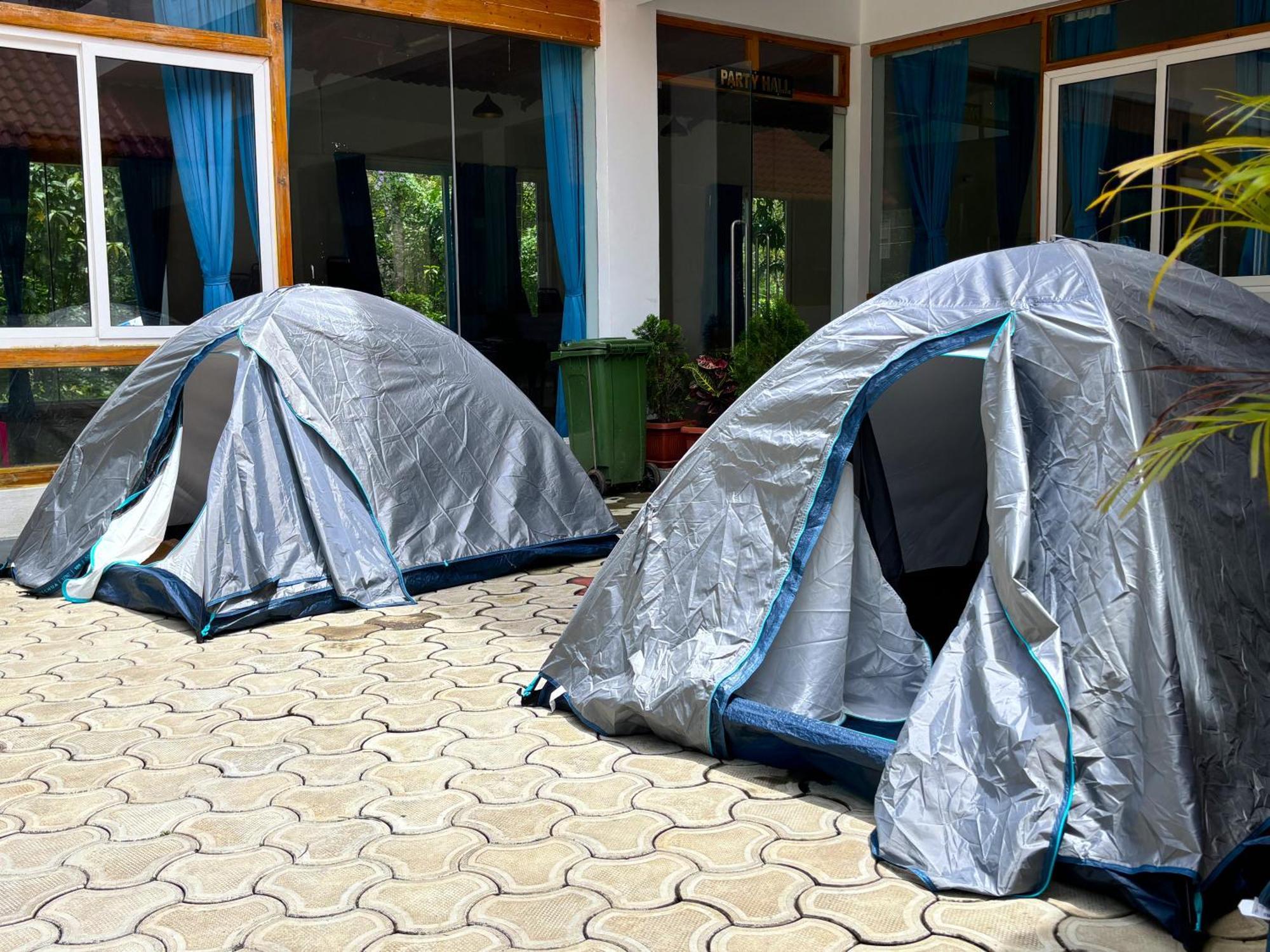 Ecstasy Tent Stay With Swimming Pool & Common Washroom จิกมากาลูร์ ภายนอก รูปภาพ