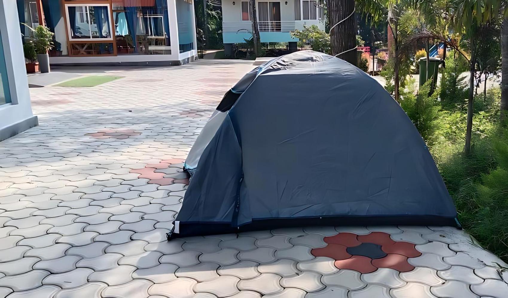 Ecstasy Tent Stay With Swimming Pool & Common Washroom จิกมากาลูร์ ภายนอก รูปภาพ