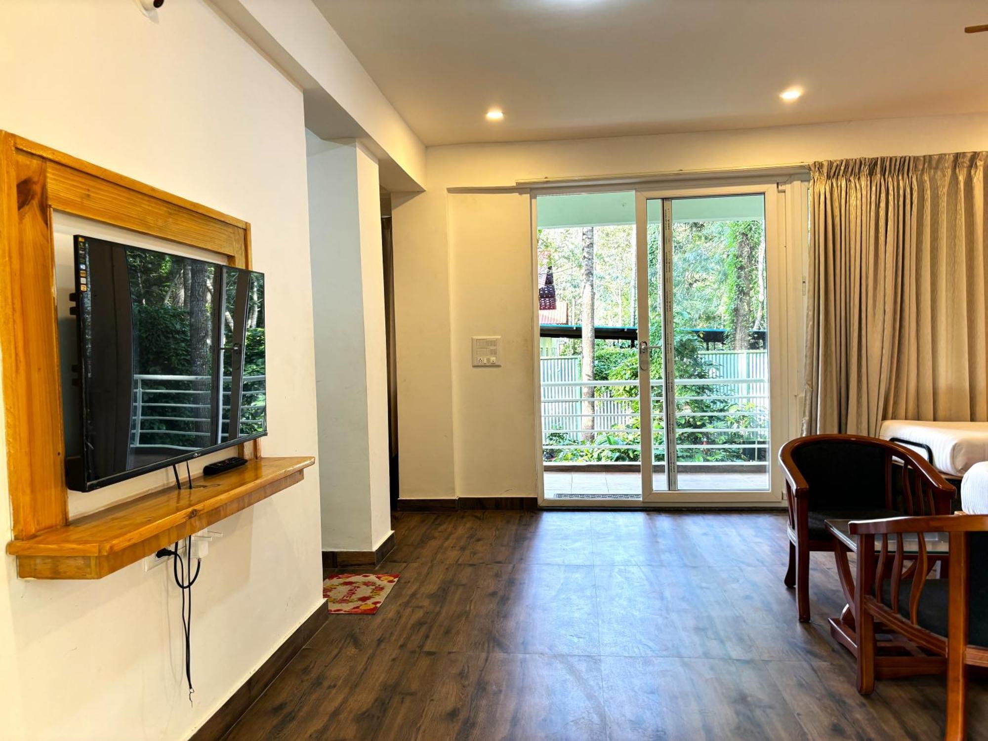 Ecstasy Tent Stay With Swimming Pool & Common Washroom จิกมากาลูร์ ภายนอก รูปภาพ
