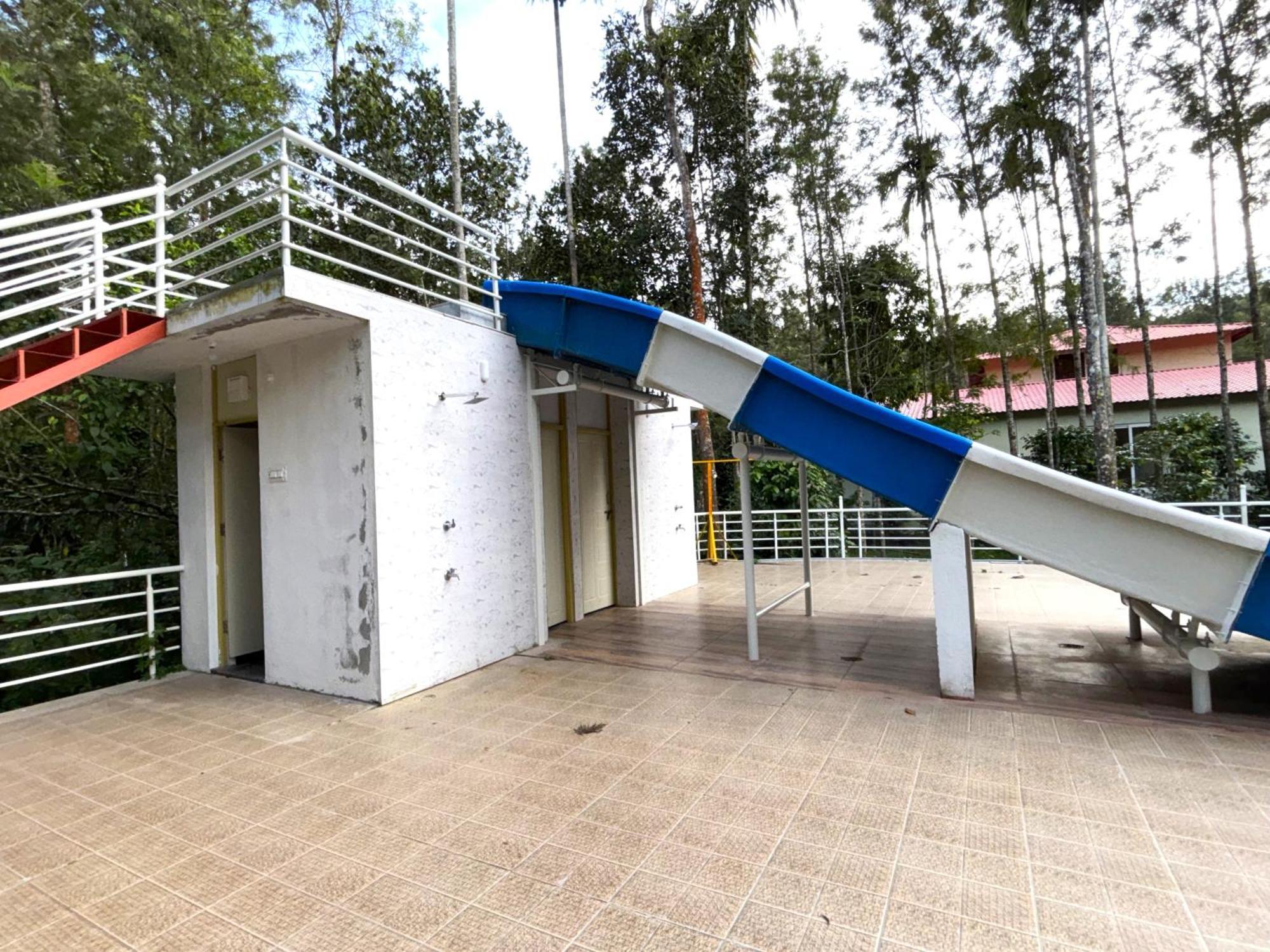 Ecstasy Tent Stay With Swimming Pool & Common Washroom จิกมากาลูร์ ภายนอก รูปภาพ